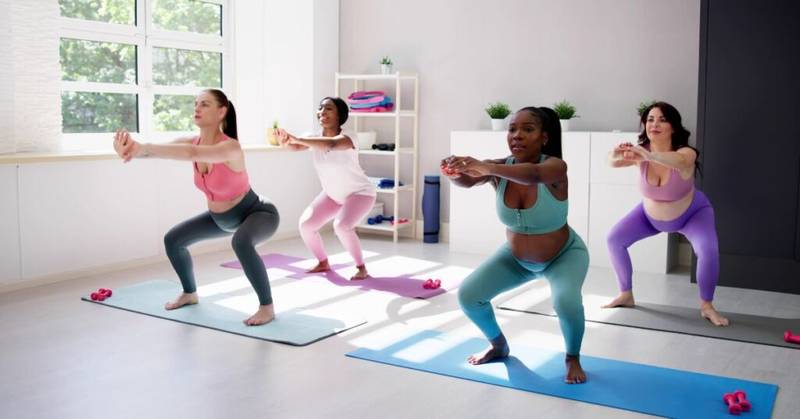 5 pelvic floor poses for an easier labor & delivery